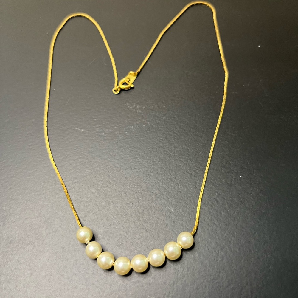 182 Dainty Pearl
Necklace with Gold-Toned Chain